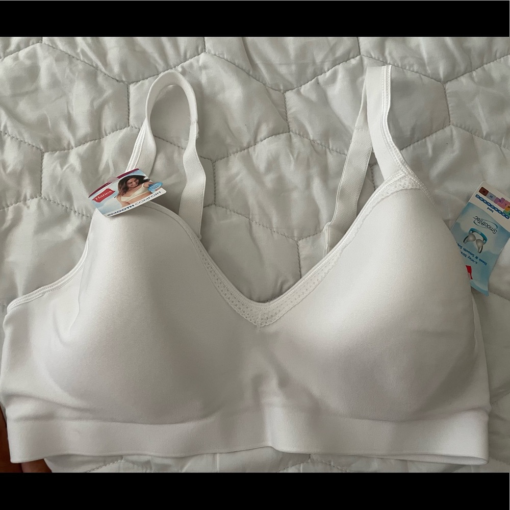 Hanes smooth comfort bra